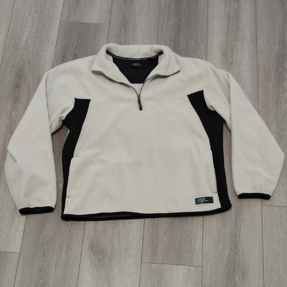 Izod Other - Izod Cream and Black Zip-Up Sweater